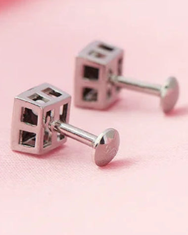 Onyx Studs in 92.5 Silver
