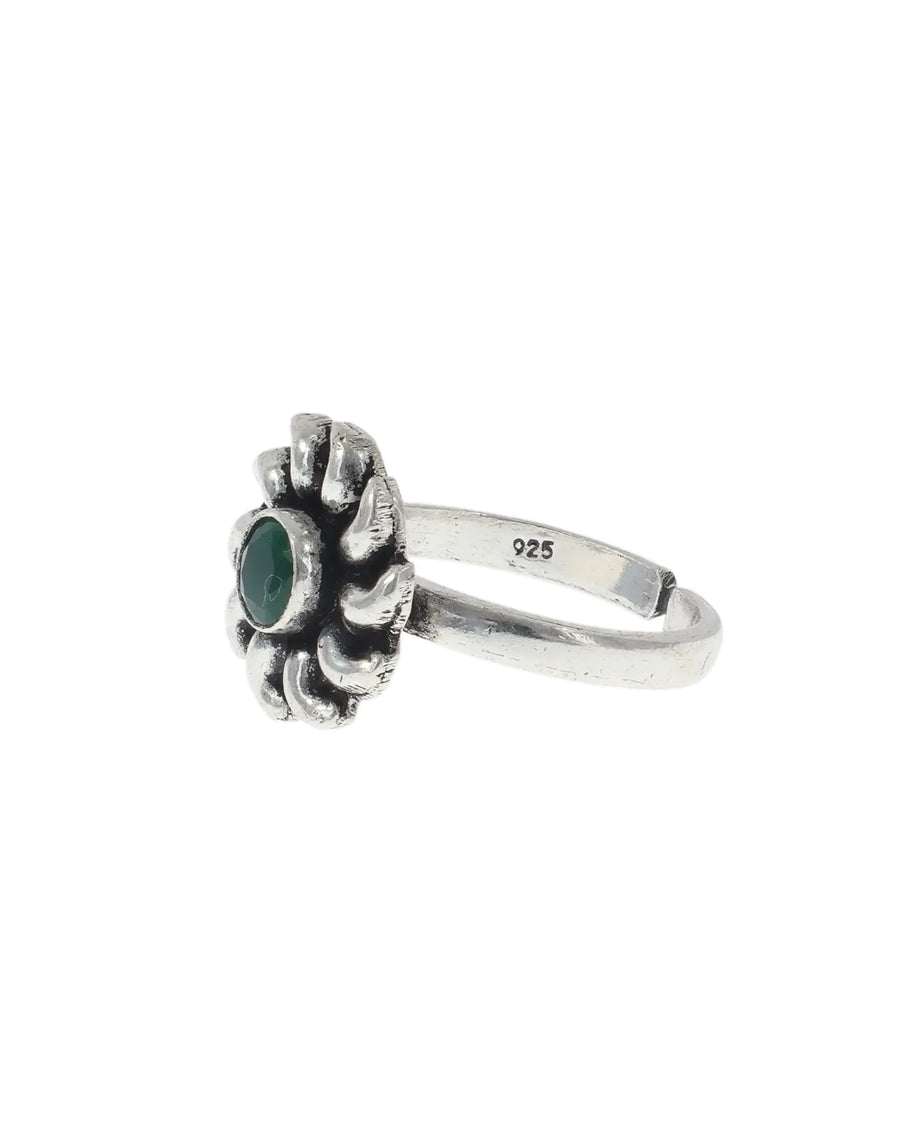 Emerald Toe Rings in 92.5 Silver
