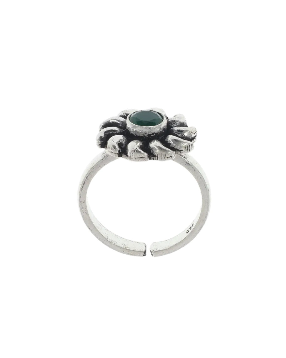 Emerald Toe Rings in 92.5 Silver