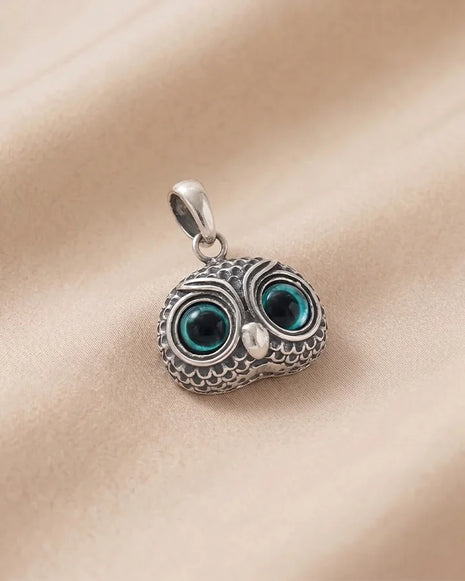 Owl Pendant in 92.5 Silver