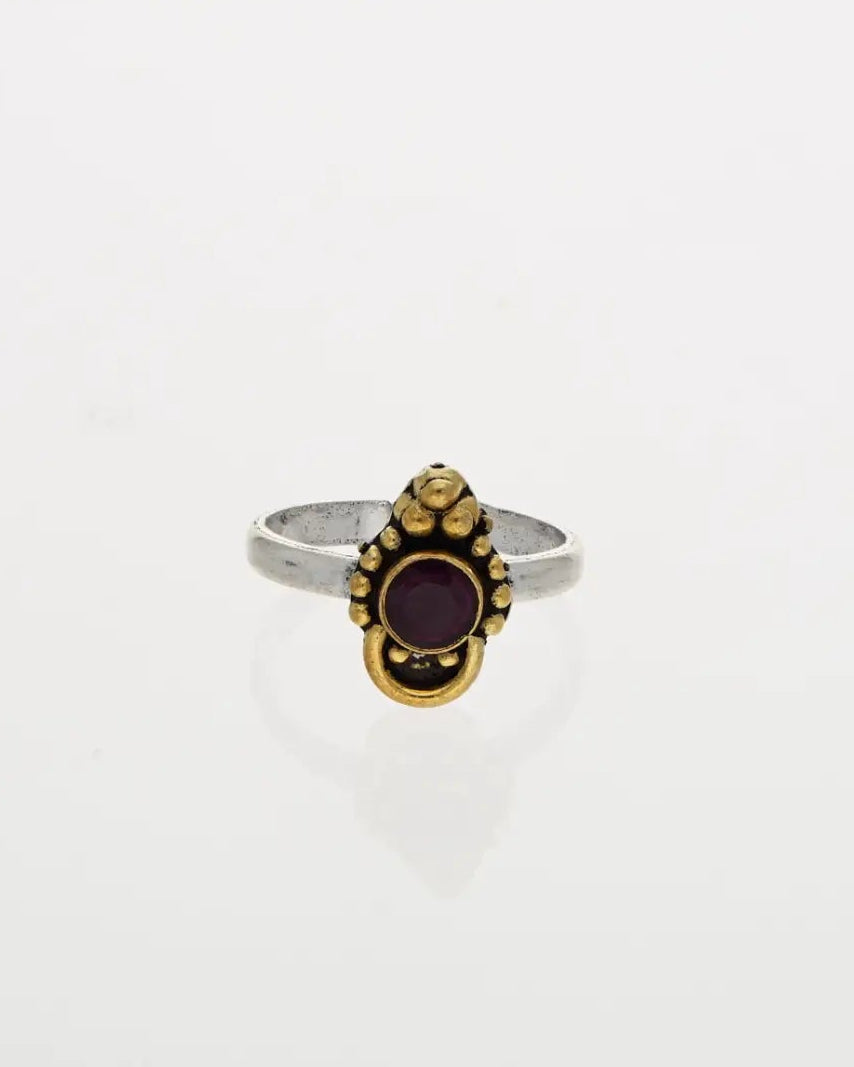 Padmaraga Toe Rings side view - Silsila by Dvaar