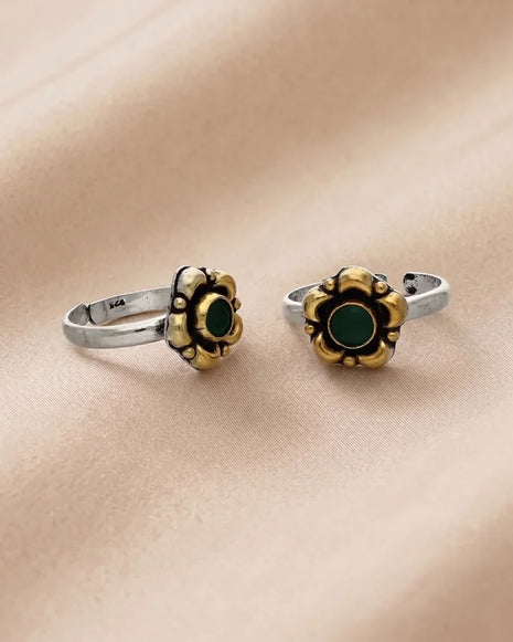 Vrinda Toe Rings in 92.5 Silver