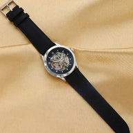 Luxe Vintage Watch in 92.5 Silver