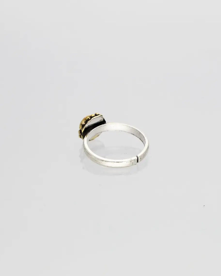 Chandrika Toe Rings side view - Silsila by Dvaar