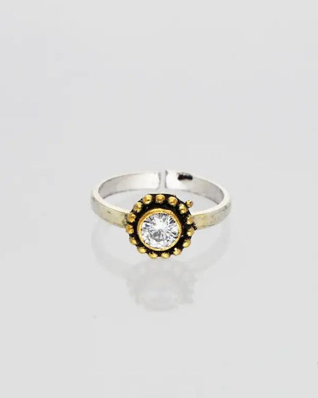 Chandrika Toe Rings detail - Silsila by Dvaar