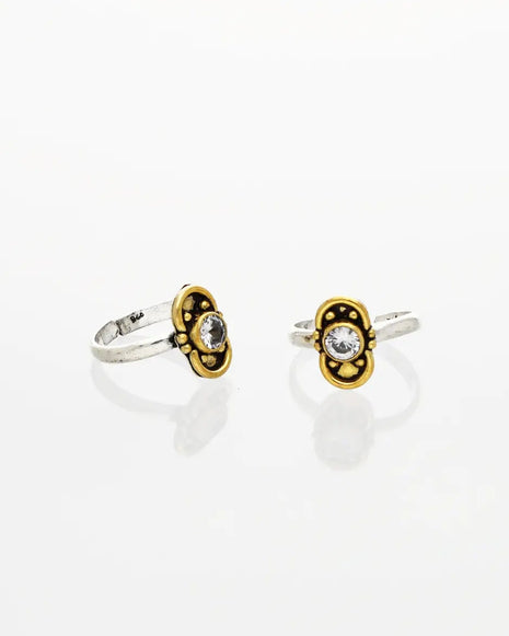 Shubhra Toe Rings detail - Silsila by Dvaar