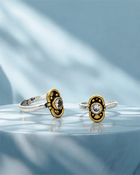 Shubhra Toe Rings in 92.5 Silver - Silsila by Dvaar