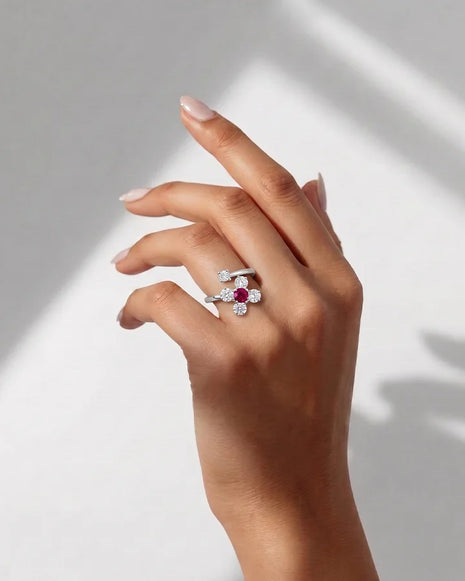 Floral Ring in 92.5 Silver