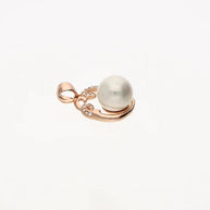 Pearl Pendant in 92.5 Silver