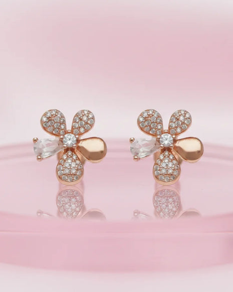 Petal Studs in 92.5 Silver