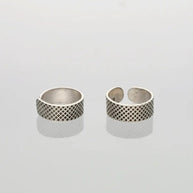 Chakra Toe Rings detail - Silsila by Dvaar