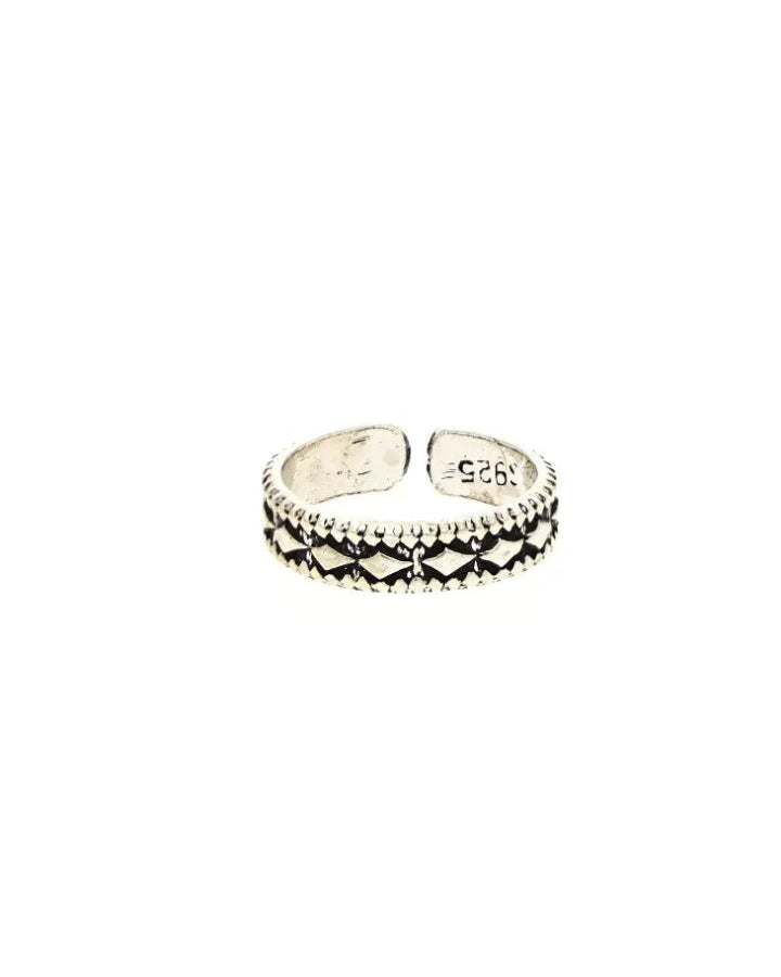 Paridhi Toe Rings side view - Silsila by Dvaar