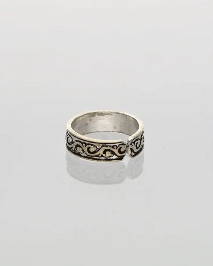 Filigree Toe Rings worn view - Silsila by Dvaar