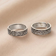 Vritta Toe Rings in 92.5 Silver