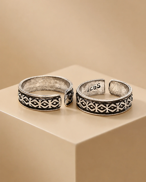 Smriti Toe Rings in 92.5 Silver - Silsila by Dvaar