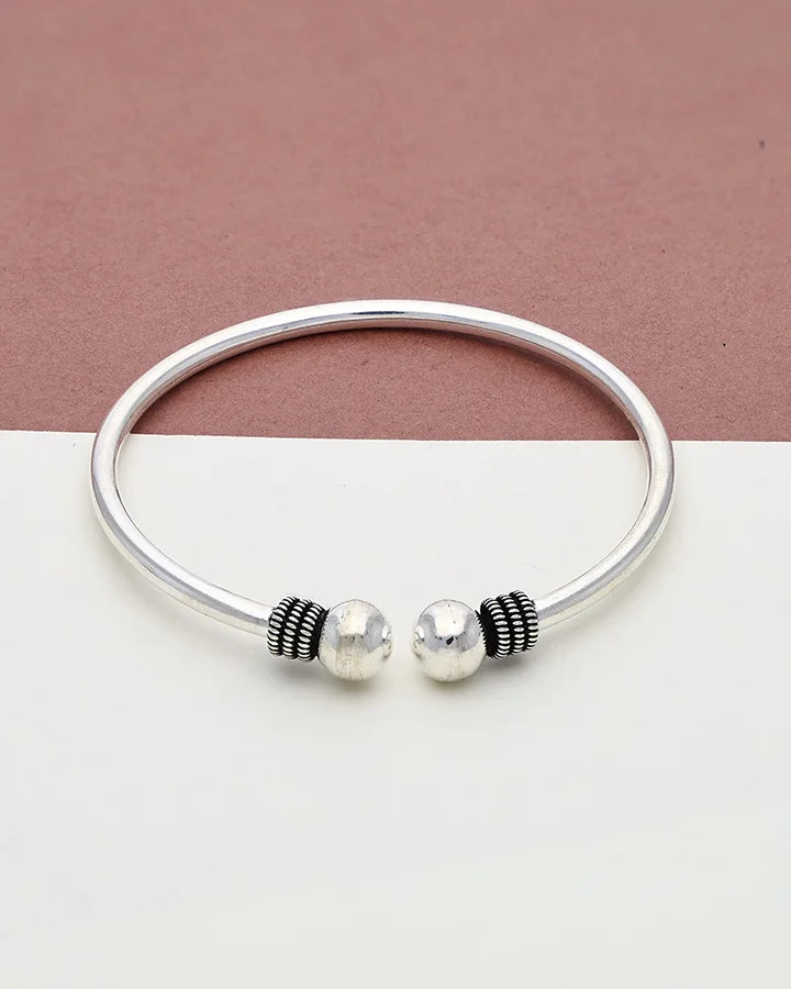Nostara Kada in 92.5 Silver - Silsila by Dvaar