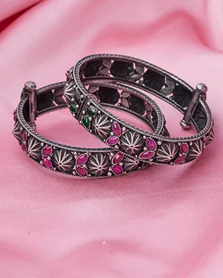 Twilight Ruby Kundan Bangle in 92.5 Silver