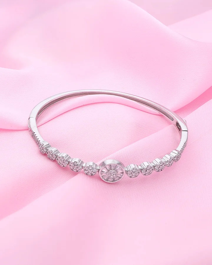 Floral Kada in 92.5 Silver