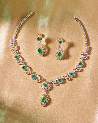 Haripriya Emerald Necklace in 92.5 Silver front view - Silsila by Dvaar