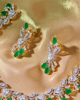 Nilaparni Necklace in 92.5 Silver side view - Silsila by Dvaar
