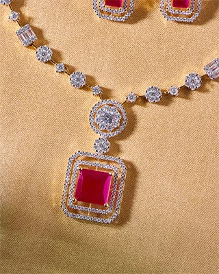 Rouge Necklace in 92.5 Silver