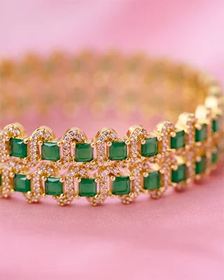 Shubhra Bangles detail - Silsila by Dvaar