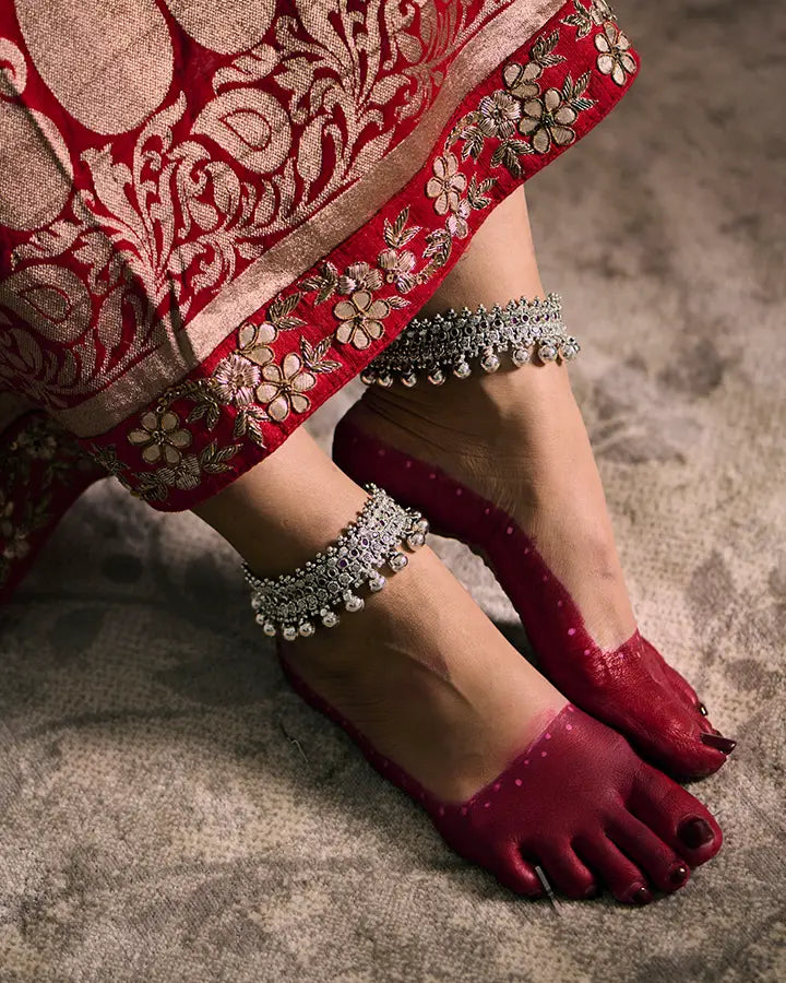 Smriti Payal in 92.5 Silver