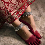 Smriti Payal in 92.5 Silver