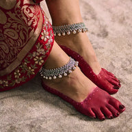 Oxidized Payal in 92.5 Silver