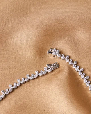 Marakata Necklace in 92.5 Silver
