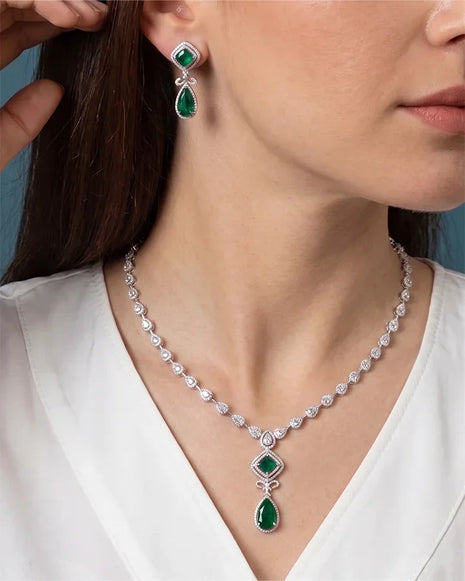 Verdite Necklace in 92.5 Silver - Silsila by Dvaar