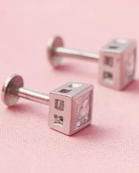 Nova Studs in 92.5 Silver