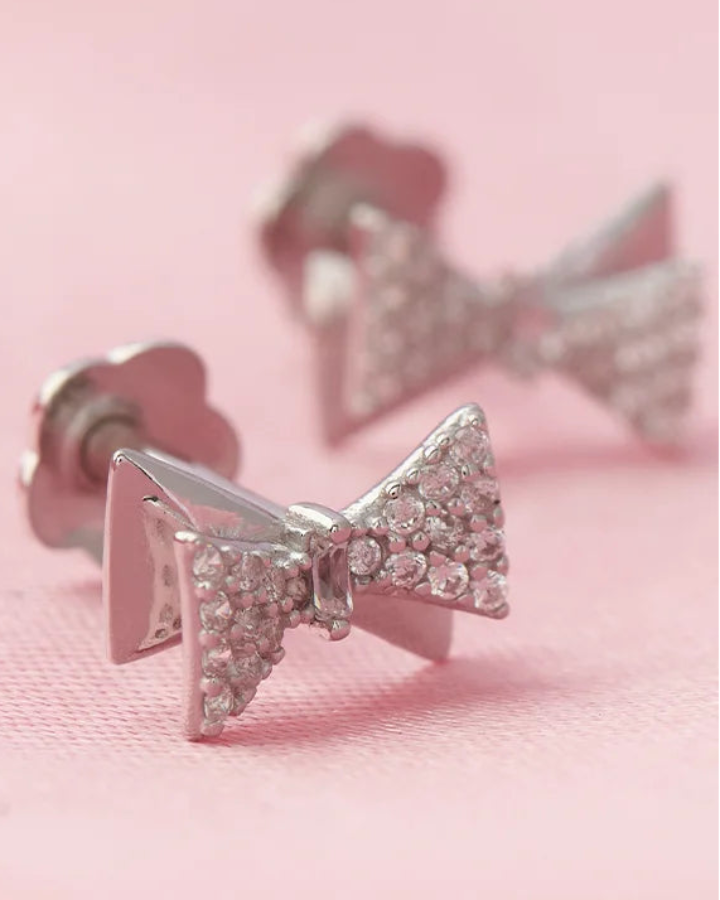 Bow Studs in 92.5 Silver