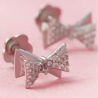 Bow Studs in 92.5 Silver
