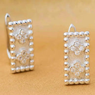 Bar Studs in 92.5 Silver