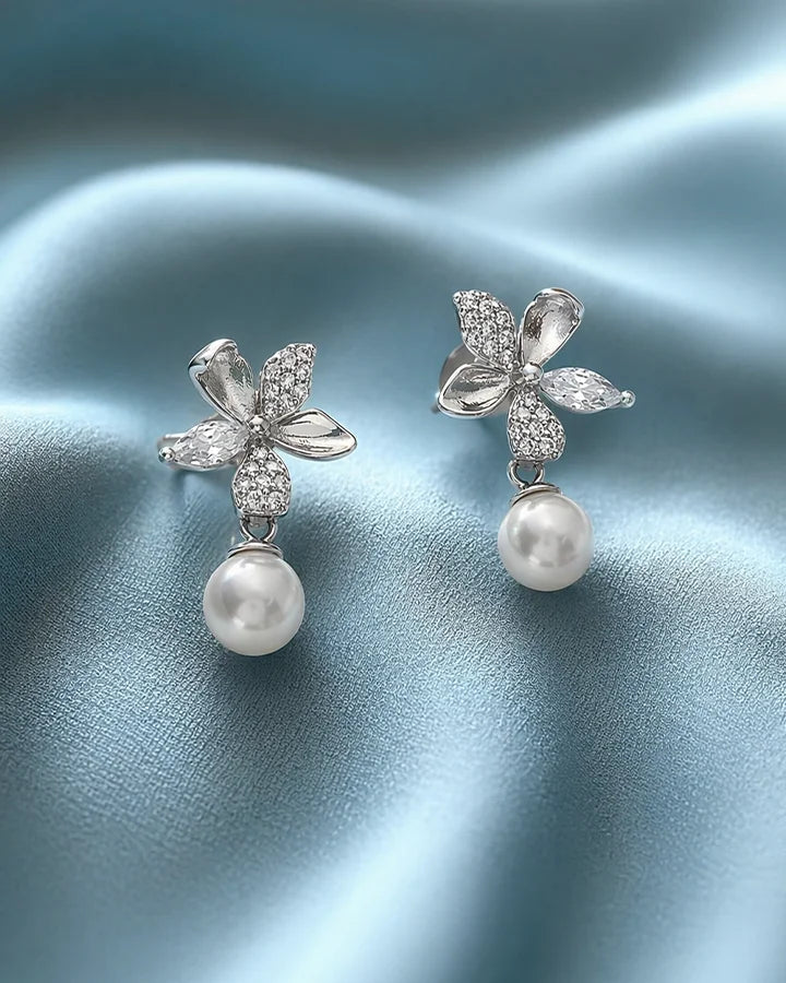 Royal Pearl Studs in 92.5 Silver