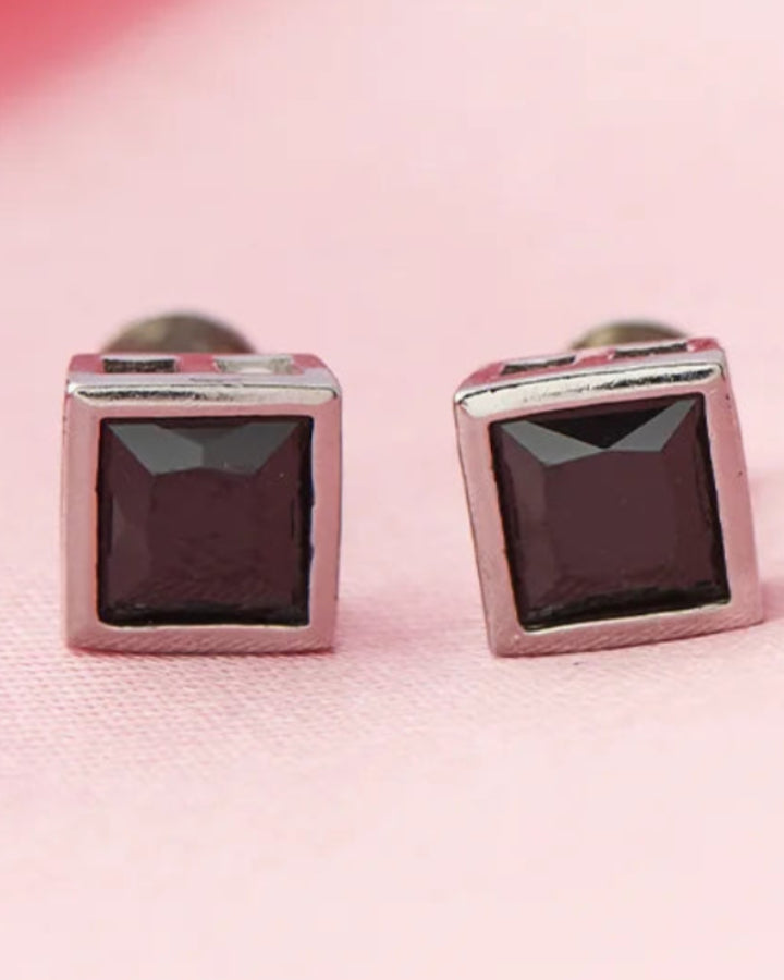 Onyx Studs in 92.5 Silver