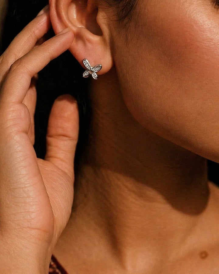 Cross Studs in 92.5 Silver