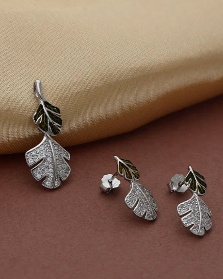 SilvaLeaf Charm Duo in 92.5 Silver