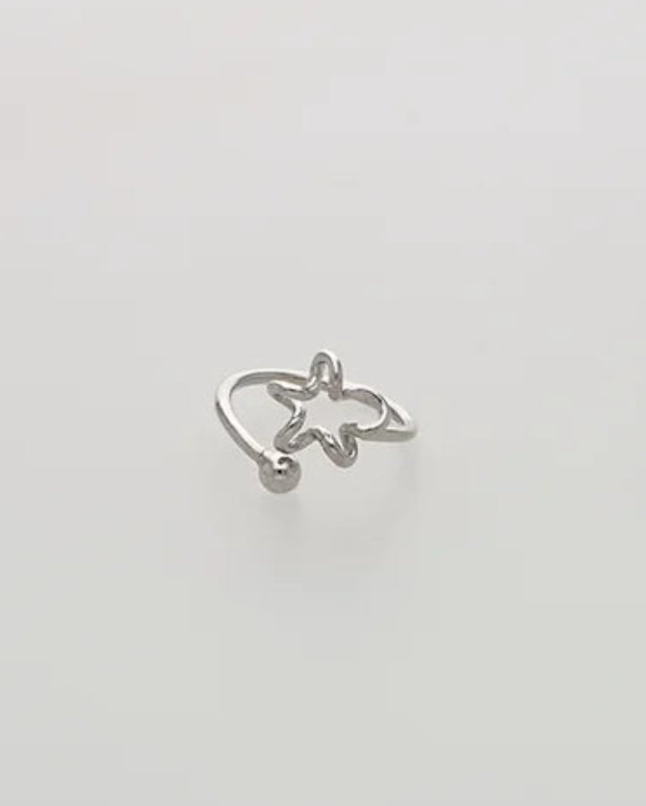 Star Ring in 92.5 Silver
