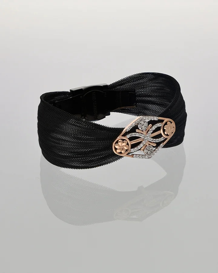 Anura Cuff in 92.5 Silver