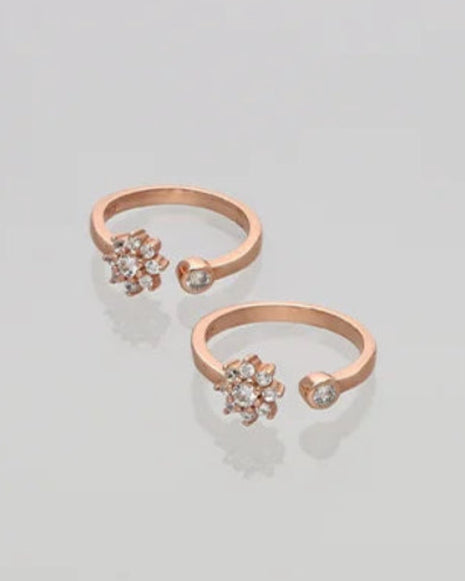 Rose Toe Rings in 92.5 Silver