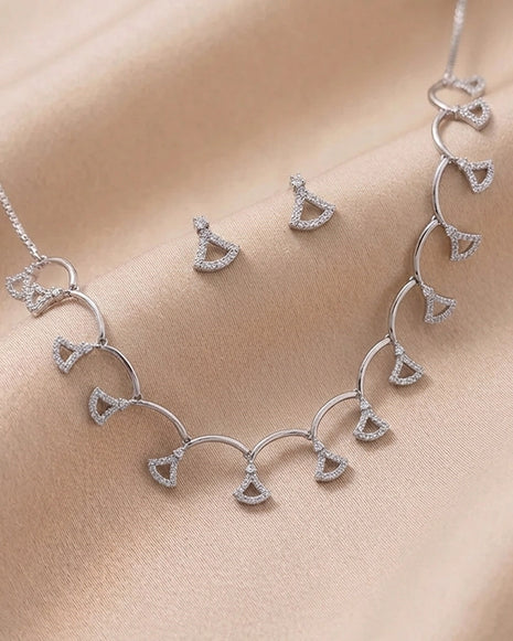 TriLustre CharmSet Necklace