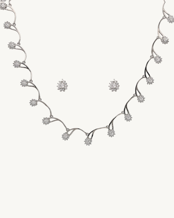 BloomLace SparkleSet Necklace