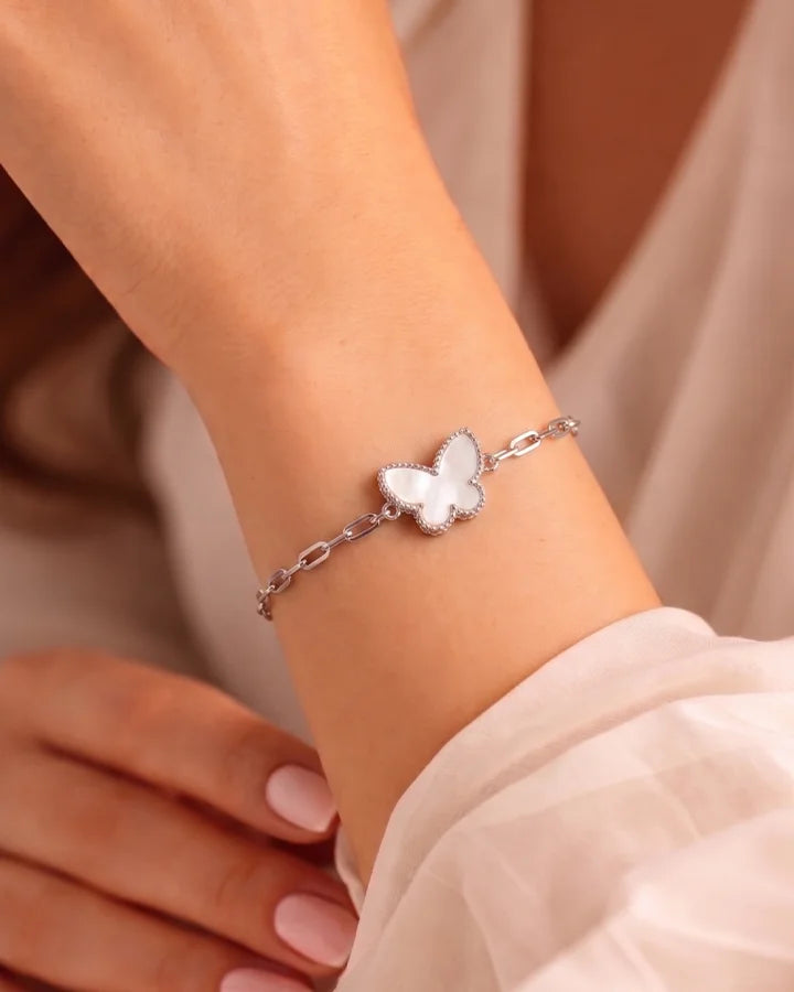 Pearlwing Bracelet in 92.5 Silver