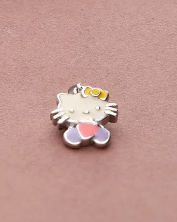 Bow Kitty Pendant in 92.5 Silver