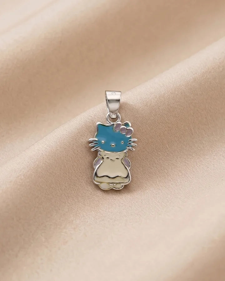 Catra Pendant in 92.5 Silver
