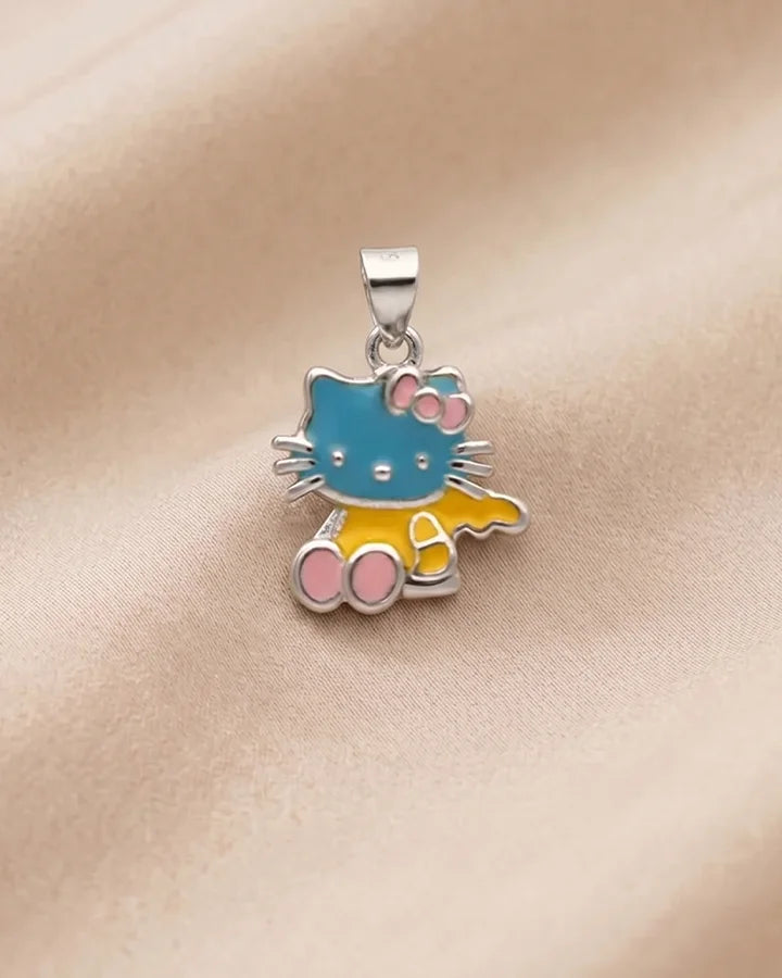 Kitty Pendant in 92.5 Silver