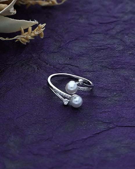 Double Pearl Ring in 92.5 Silver