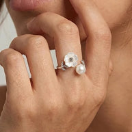 Pearl Leaf Ring in 92.5 Silver
